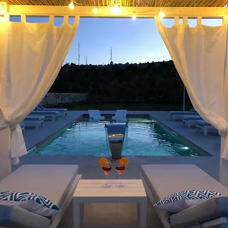 Casa Karina Sun&pool&relax Спеккья