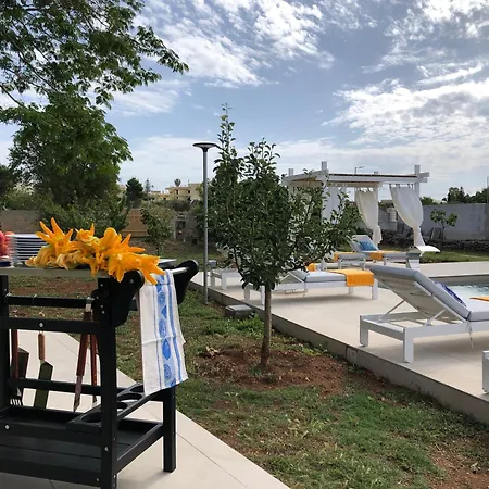 Casa Karina Sun&pool&relax *