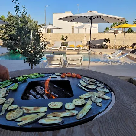 Casa Karina Sun&pool&relax Specchia