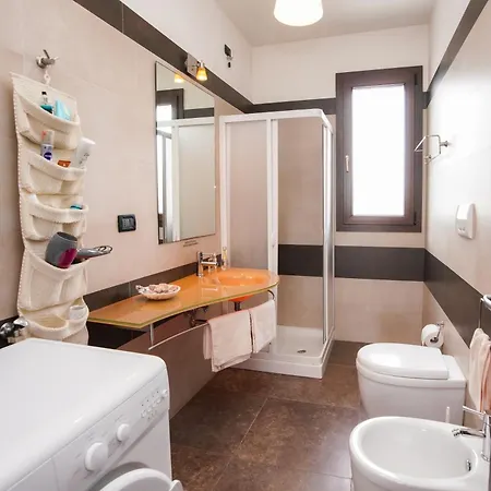 Casa Karina Sun&pool&relax * Specchia